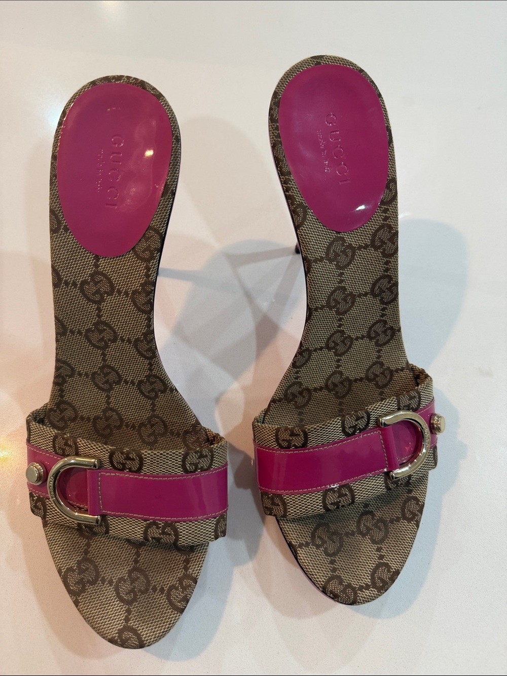 Gucci Tom Ford era 2004 Vintage Brown Monogram Mules with Pink Patent Trim💕💕💘 - Picture 14 of 16